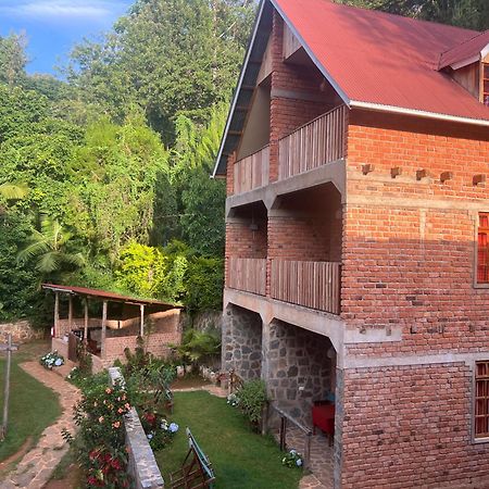 David Crater Homestay Lushoto Exterior photo